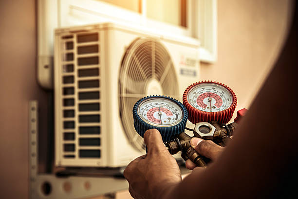 Professional Heat Pump Repair technician working in Ojai, CA